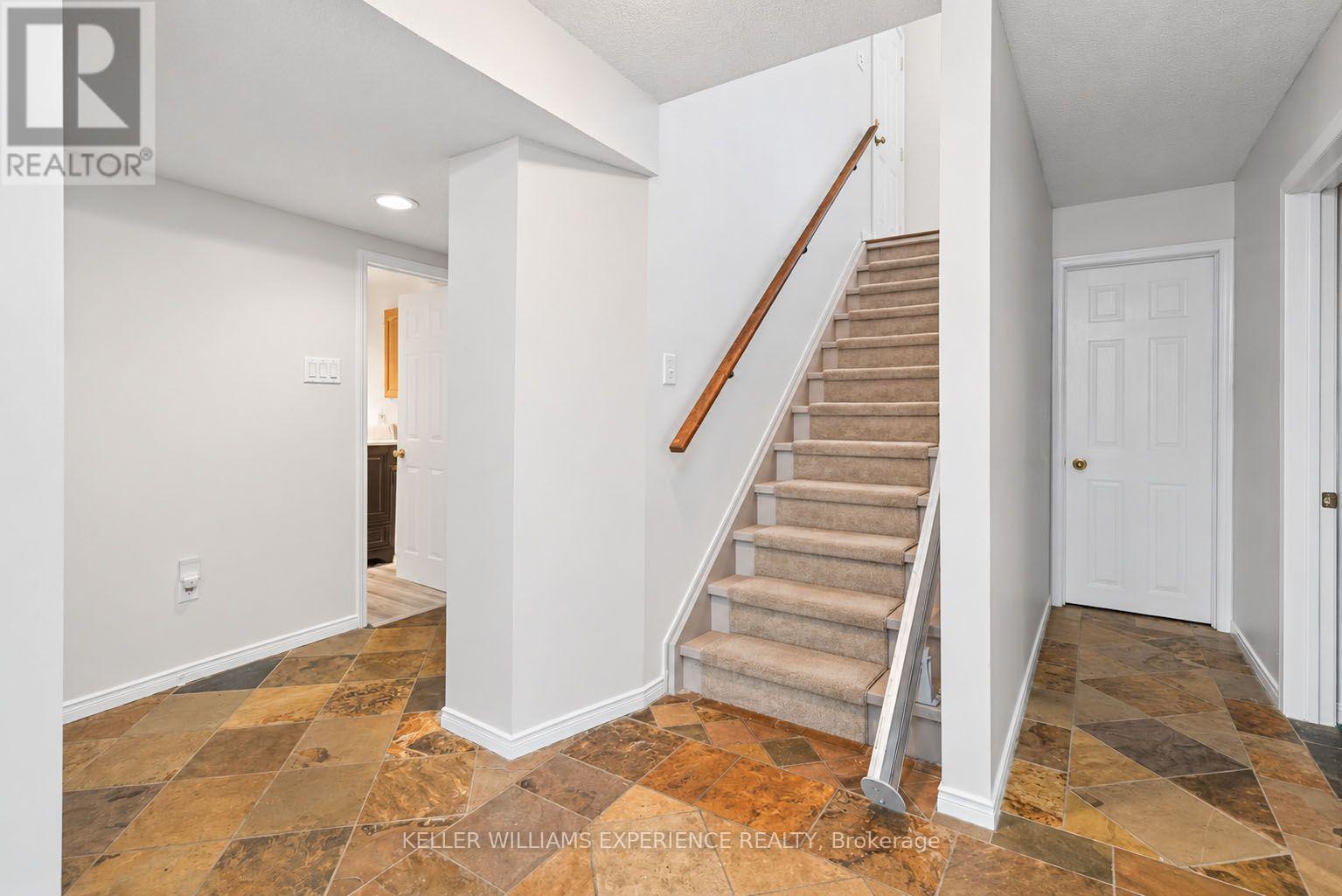 25 Nicholson Drive, Barrie, Ontario  L4N 8L7 - Photo 26 - S13829222