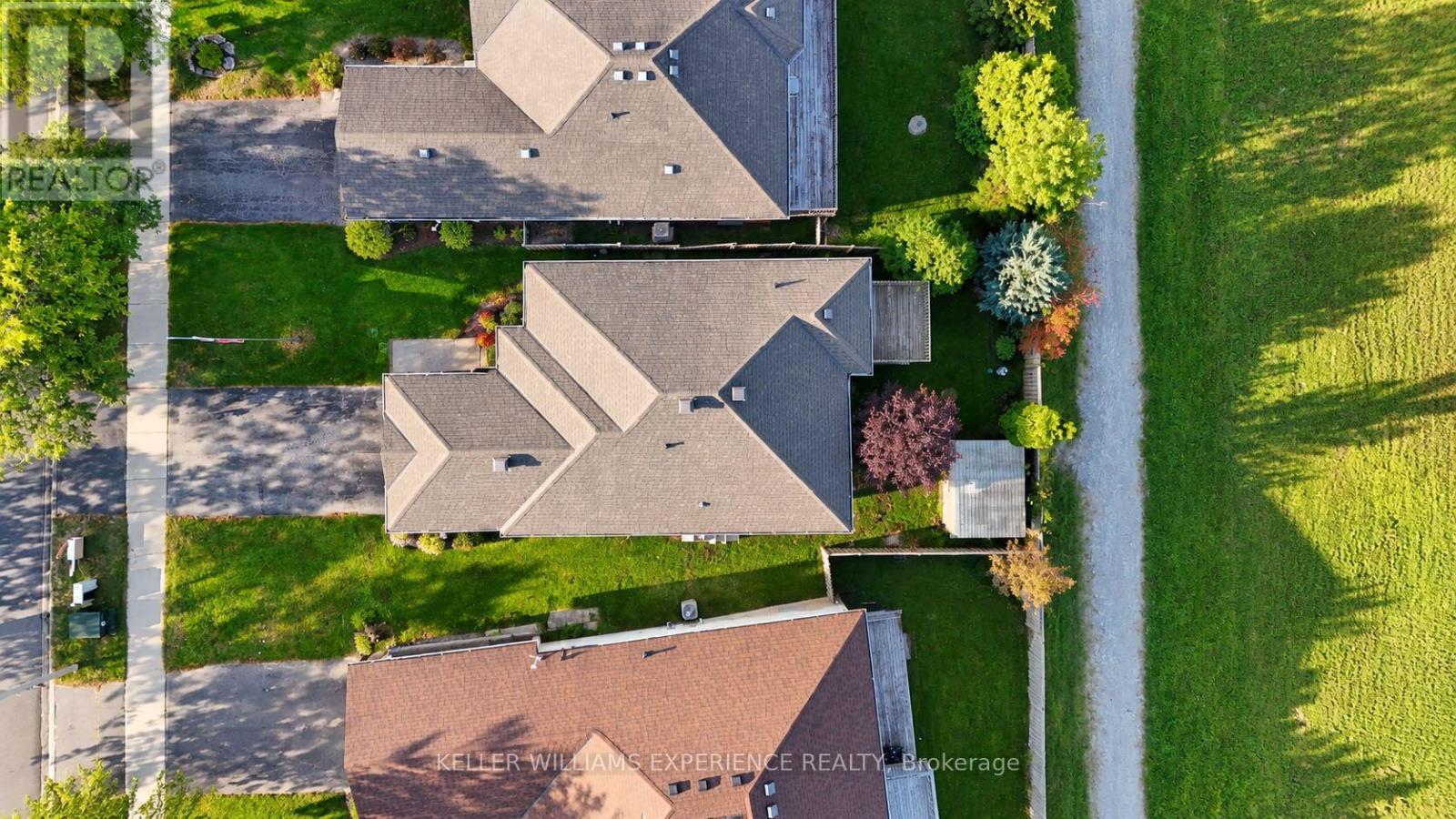 25 Nicholson Drive, Barrie, Ontario  L4N 8L7 - Photo 3 - S13829222
