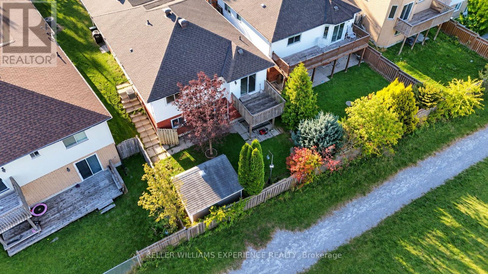 25 Nicholson Drive, Barrie, Ontario  L4N 8L7 - Photo 4 - S13829222