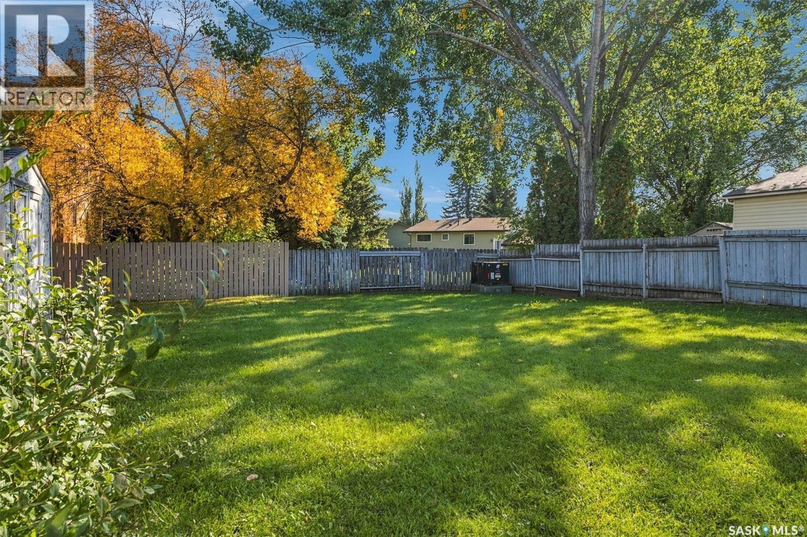3343 Fairlight Drive, Saskatoon, Saskatchewan  S7M 4N1 - Photo 9 - SK049570