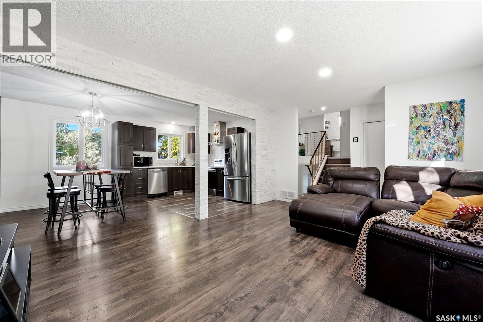 6610 Dewdney Avenue, Regina, Saskatchewan  S4T 6W7 - Photo 7 - SK049566