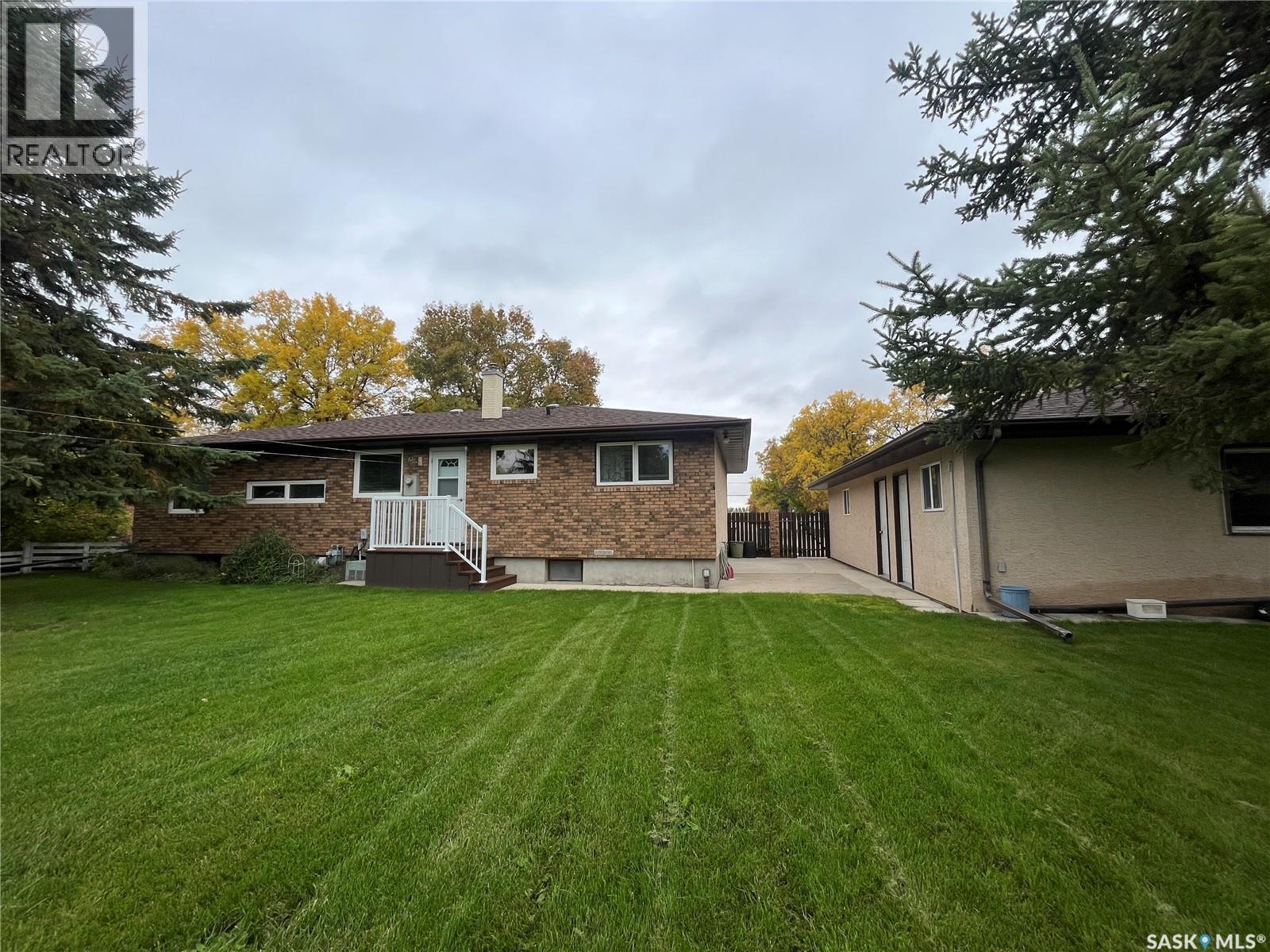1123 Asquith Drive, Esterhazy, Saskatchewan  S0A 0X0 - Photo 6 - SK049560
