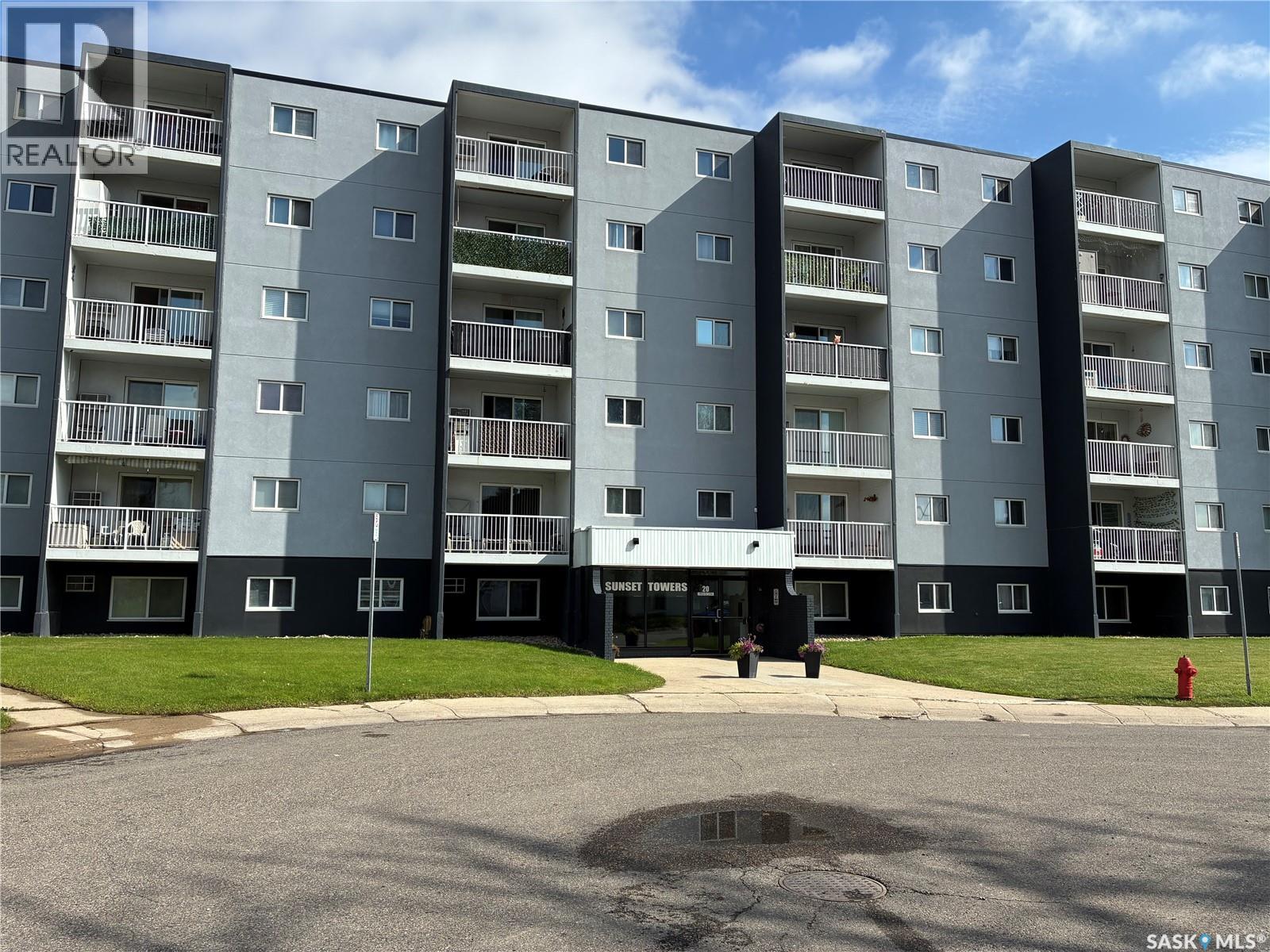 207 20 Kleisinger Crescent, Regina, Saskatchewan  S4R 7M3 - Photo 1 - SK049290
