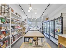 1700 ST CLAIR AVENUE W, Toronto, Ontario