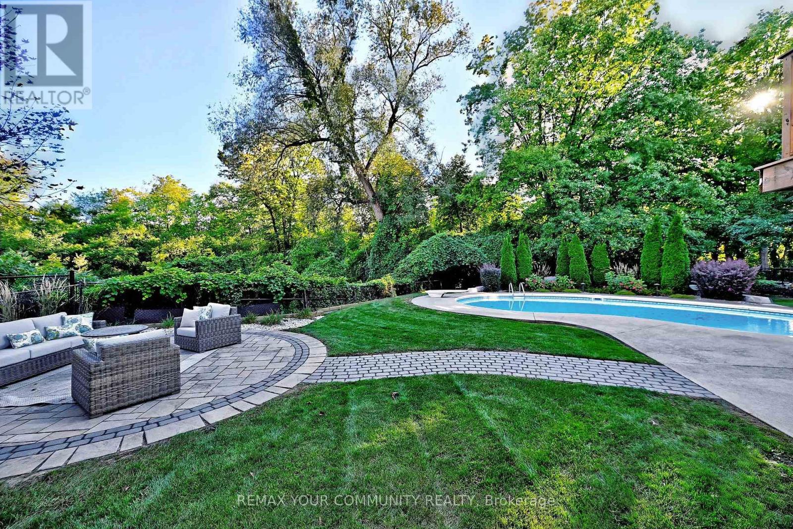 1530 Canada Court, Oakville, Ontario  L6H 5A8 - Photo 37 - W13829048