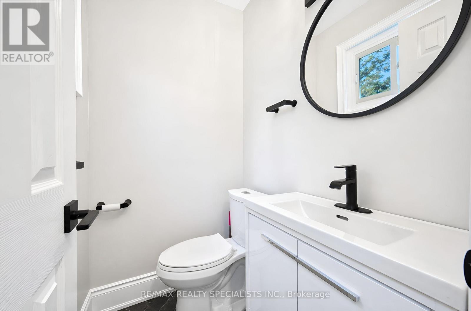 8 Culham Street, Oakville, Ontario  L6H 1G4 - Photo 18 - W13829052
