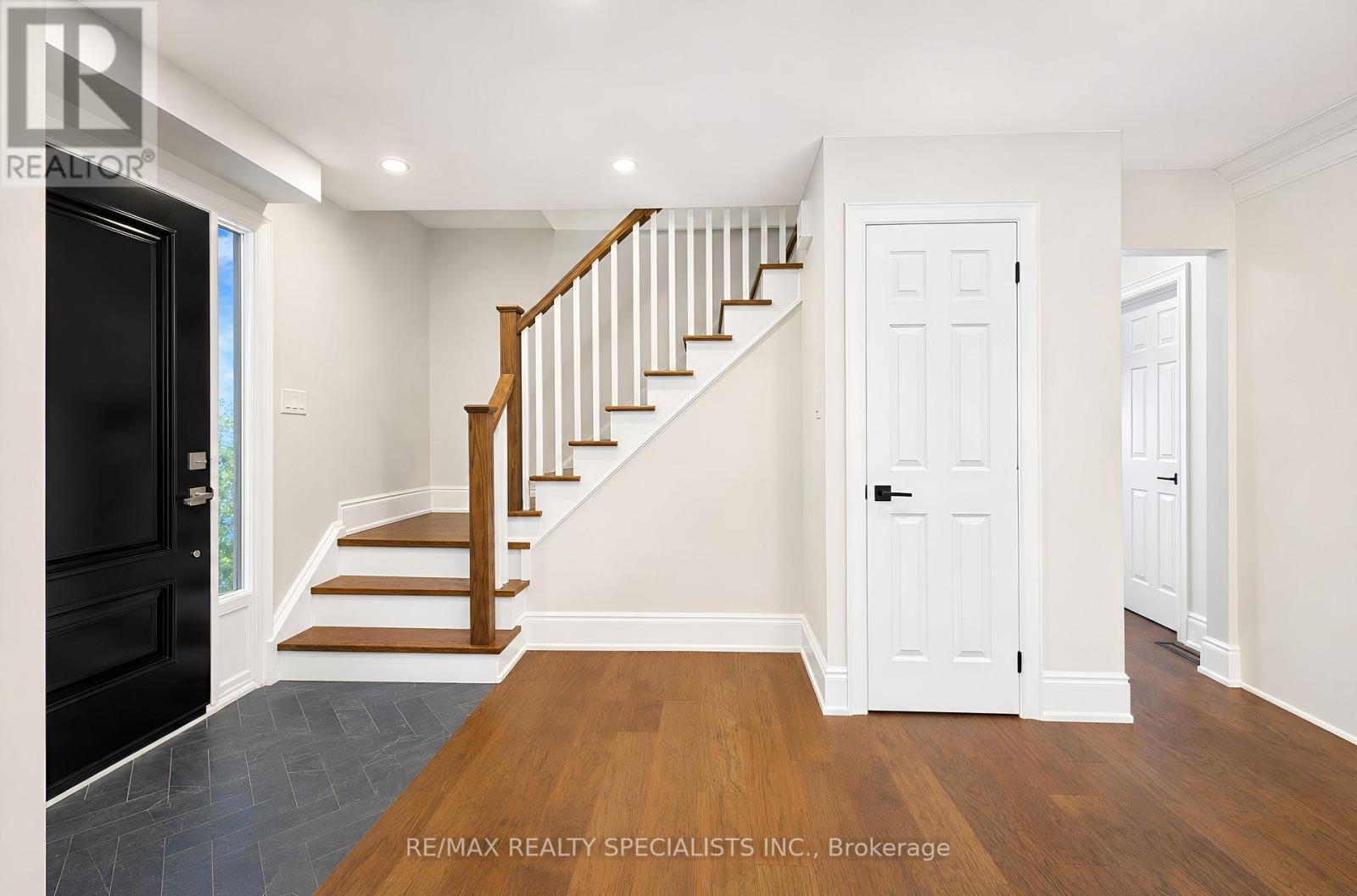 8 Culham Street, Oakville, Ontario  L6H 1G4 - Photo 19 - W13829052