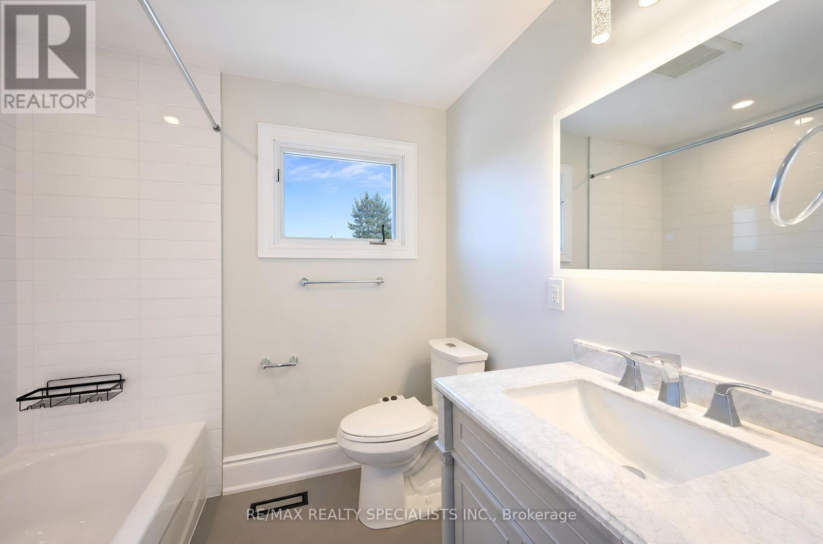 8 Culham Street, Oakville, Ontario  L6H 1G4 - Photo 32 - W13829052