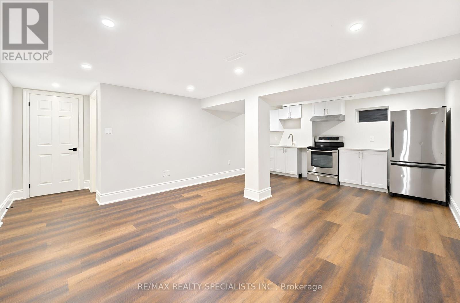 8 Culham Street, Oakville, Ontario  L6H 1G4 - Photo 36 - W13829052