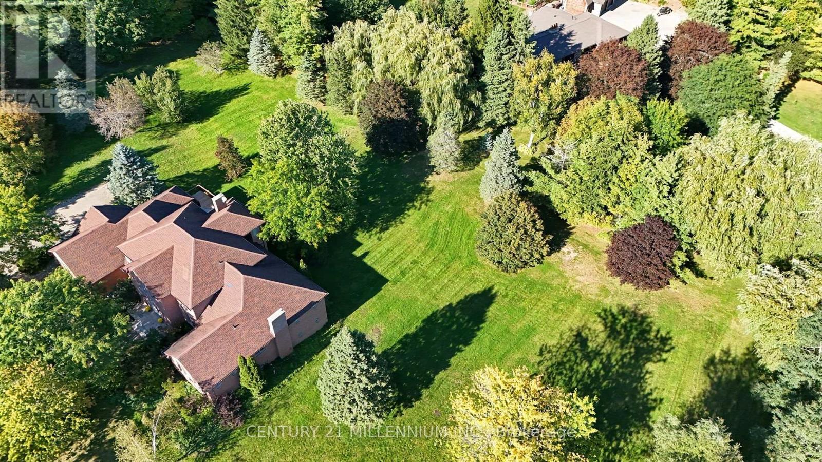 16 Tanglewood Drive, Caledon, Ontario  L7K 0K6 - Photo 4 - W13829062
