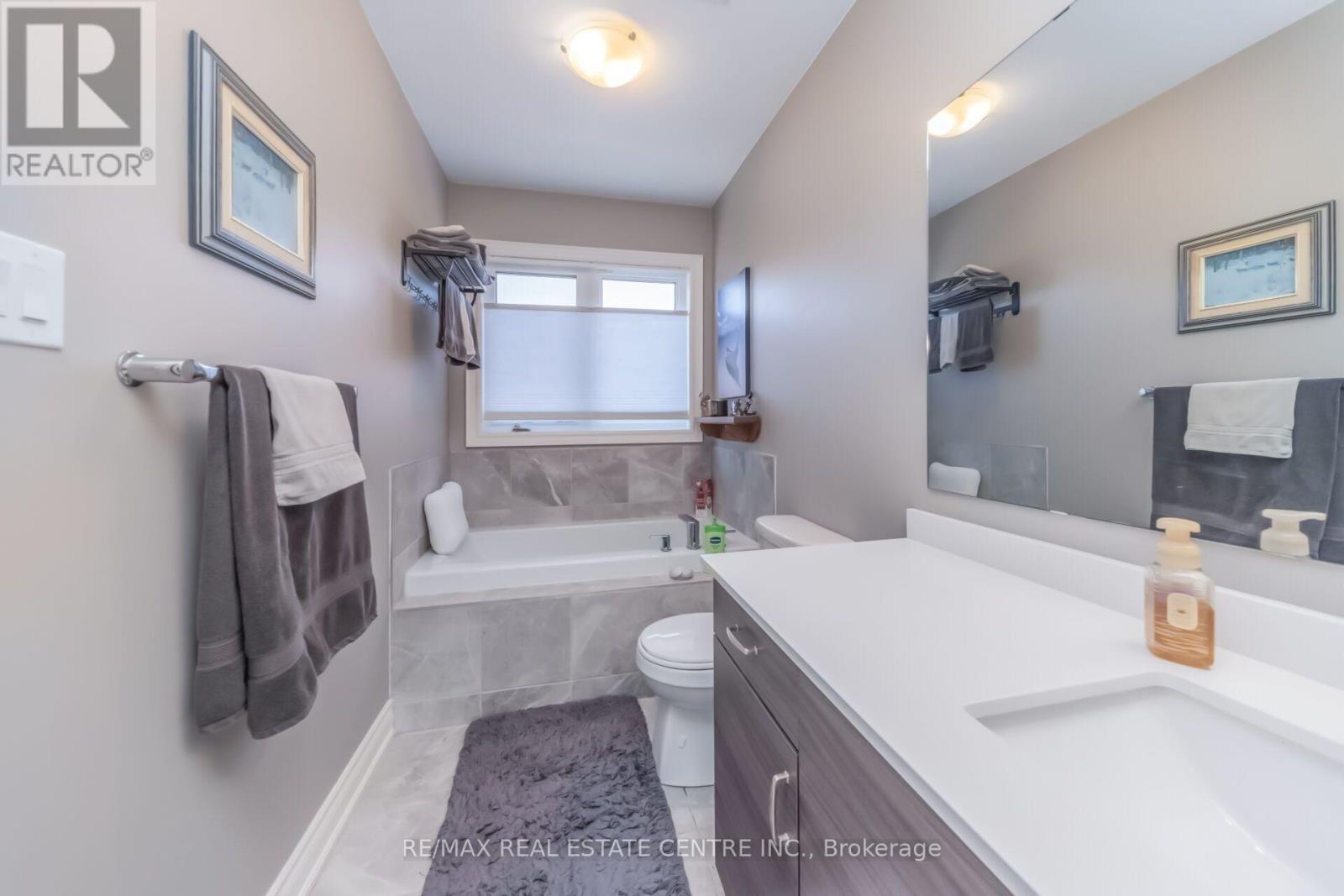 457 Whitlock Avenue, Milton, Ontario  L9E 1J5 - Photo 27 - W13829068
