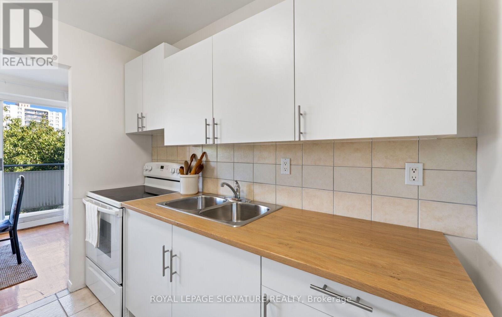 410 - 30 Allanhurst Drive, Toronto, Ontario  M9A 4J8 - Photo 14 - W13829072