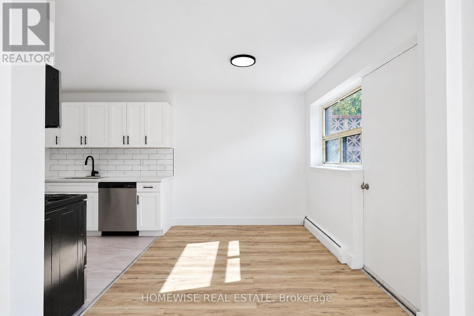 4 - 45 Swordbill Drive, Toronto, Ontario  M9A 4V3 - Photo 7 - W13829084