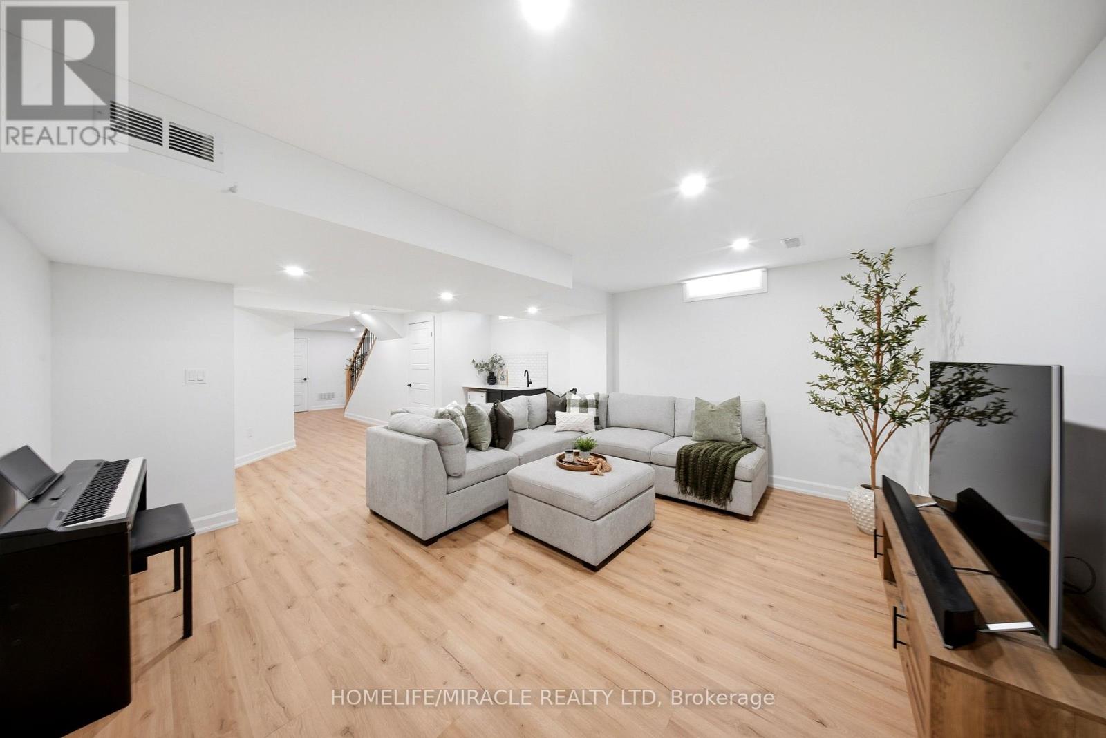3352 Hiscott Avenue, Burlington, Ontario  L7M 0N5 - Photo 41 - W13829172