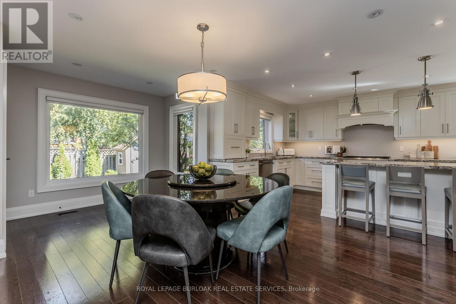 541 Hambling Court, Burlington, Ontario  L7N 3S4 - Photo 12 - W13829178