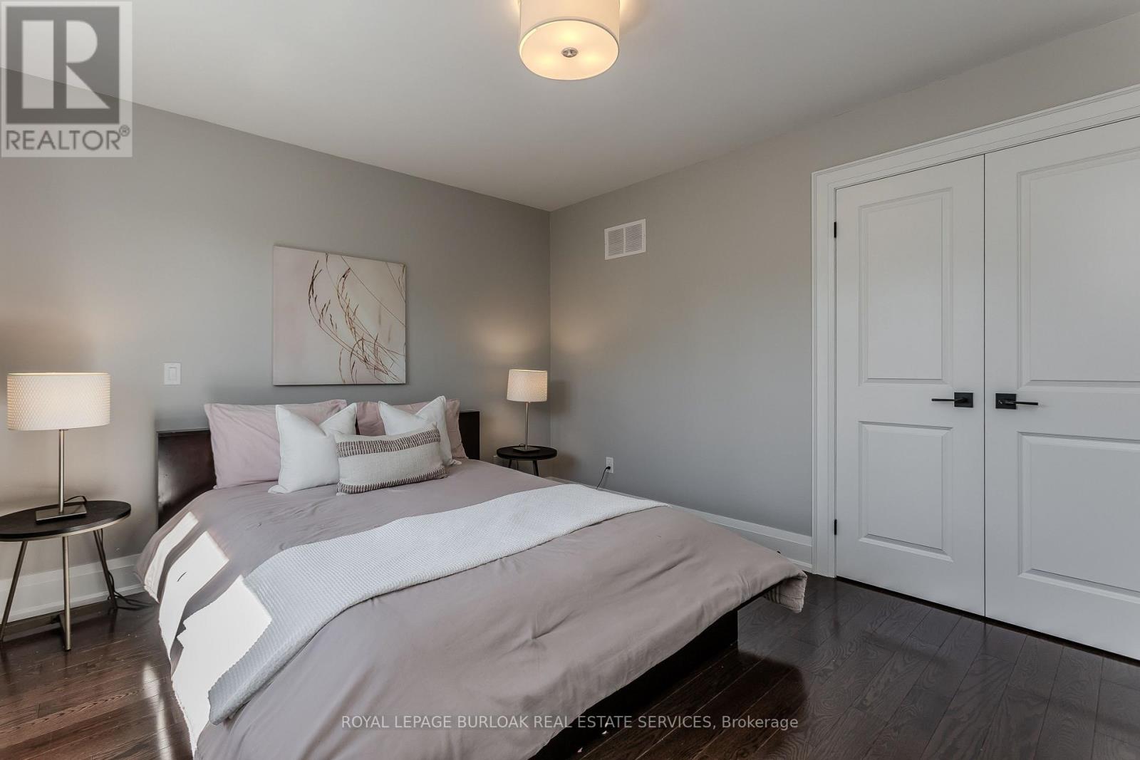 541 Hambling Court, Burlington, Ontario  L7N 3S4 - Photo 22 - W13829178