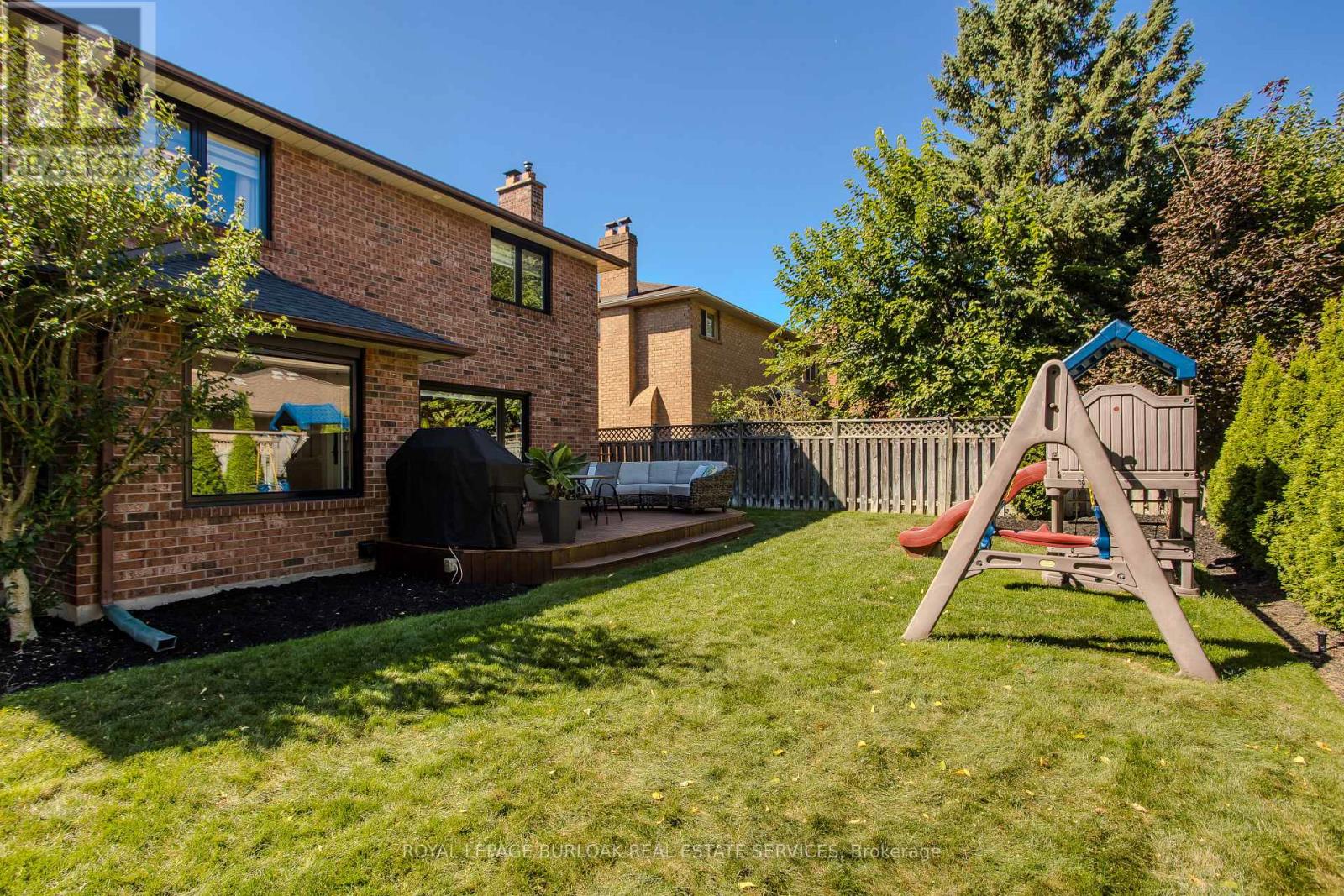 541 Hambling Court, Burlington, Ontario  L7N 3S4 - Photo 38 - W13829178