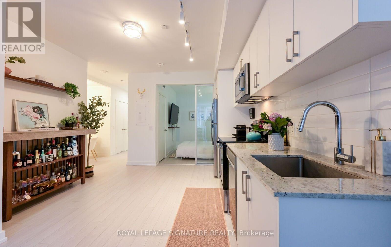 614 - 4010 Eglinton Avenue, Toronto, Ontario  M9A 4M2 - Photo 12 - W13829198