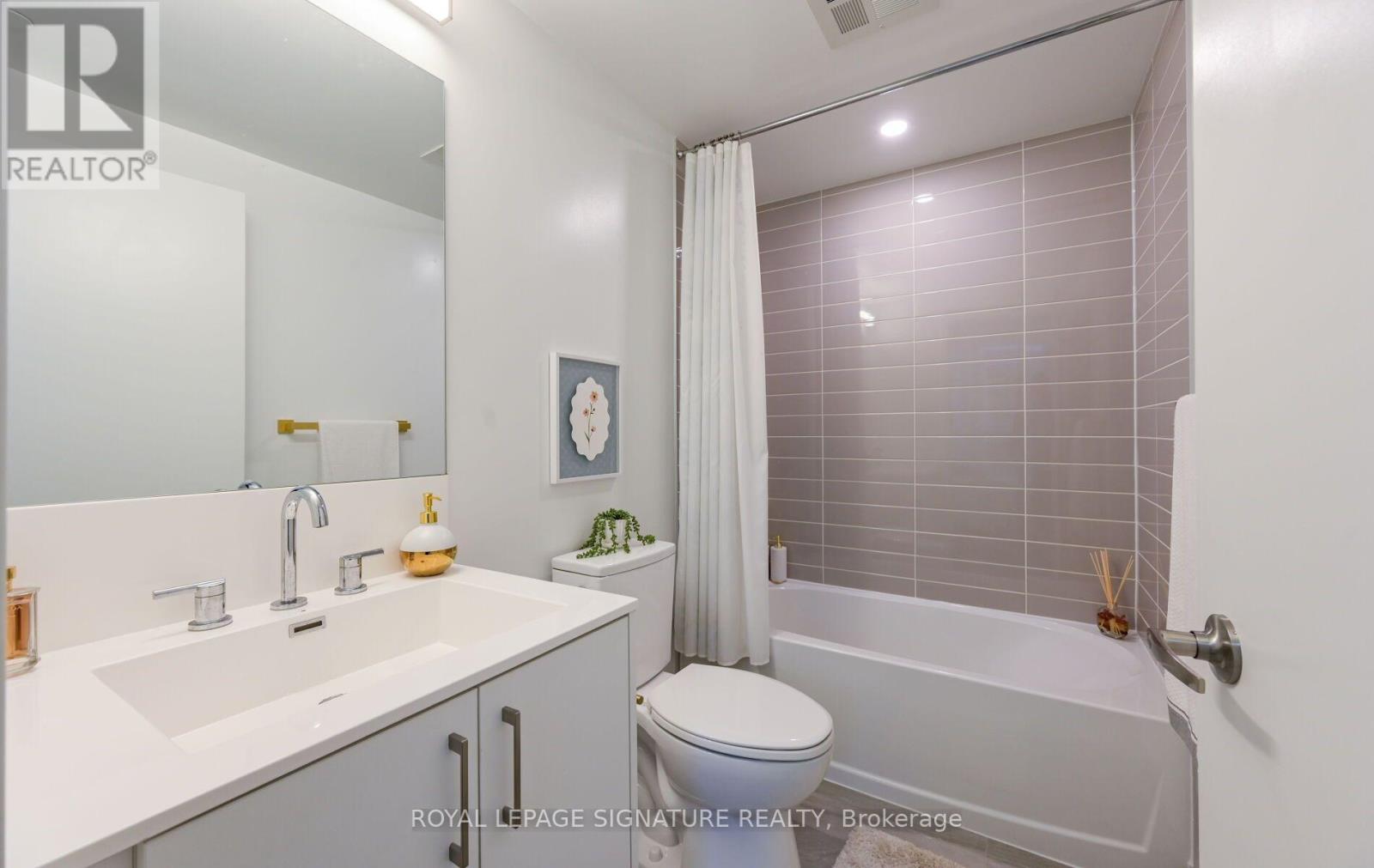 614 - 4010 Eglinton Avenue, Toronto, Ontario  M9A 4M2 - Photo 18 - W13829198