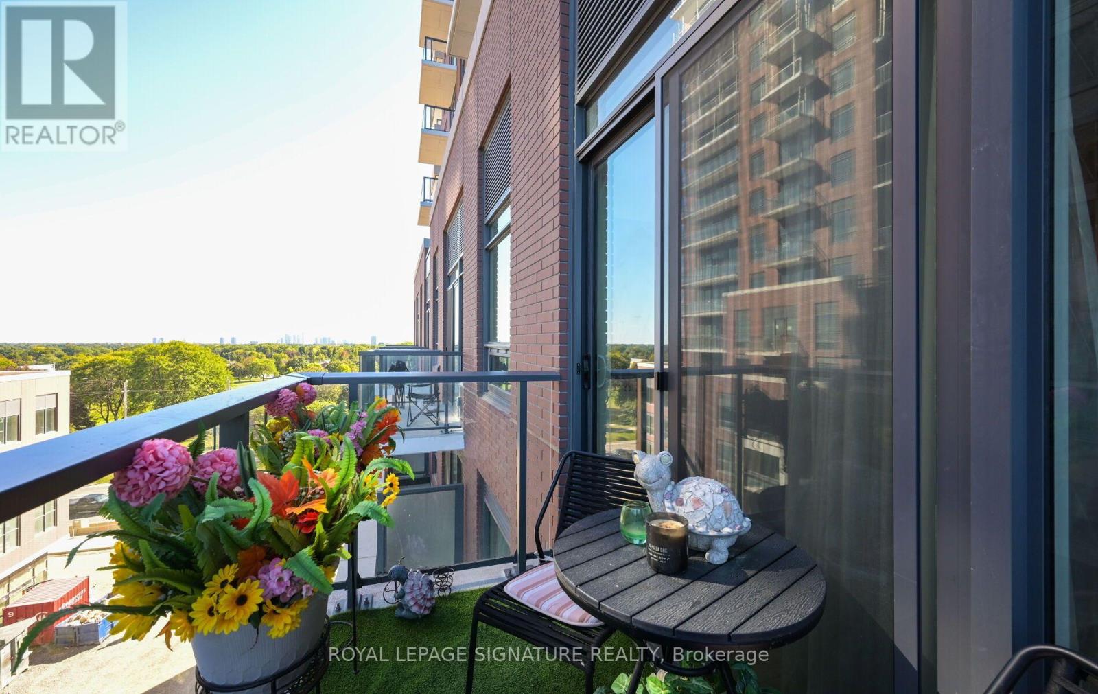 614 - 4010 Eglinton Avenue, Toronto, Ontario  M9A 4M2 - Photo 24 - W13829198