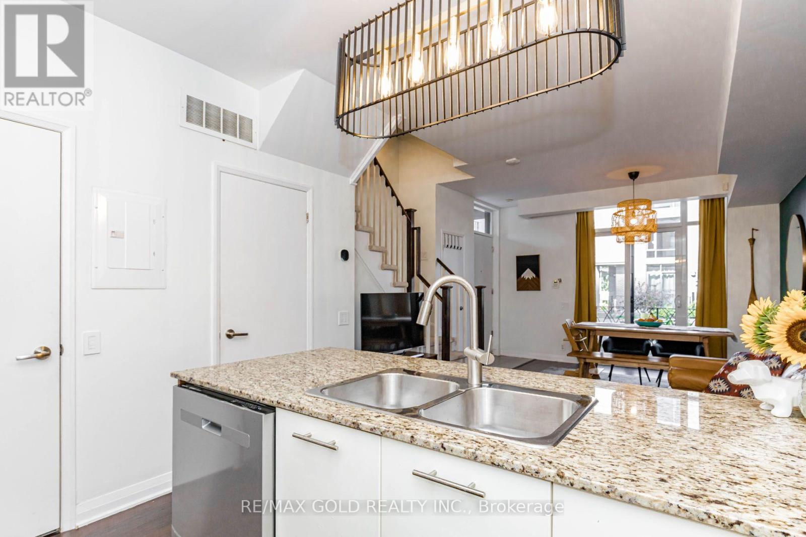 45 - 23 Valhalla Inn Road, Toronto, Ontario  M9B 0B3 - Photo 17 - W13829208