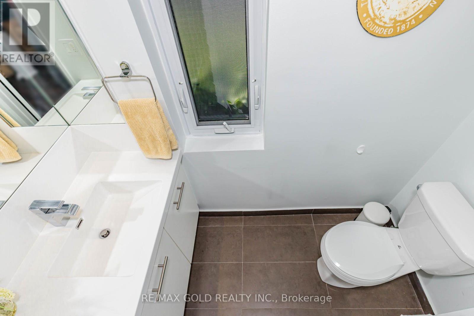 45 - 23 Valhalla Inn Road, Toronto, Ontario  M9B 0B3 - Photo 19 - W13829208