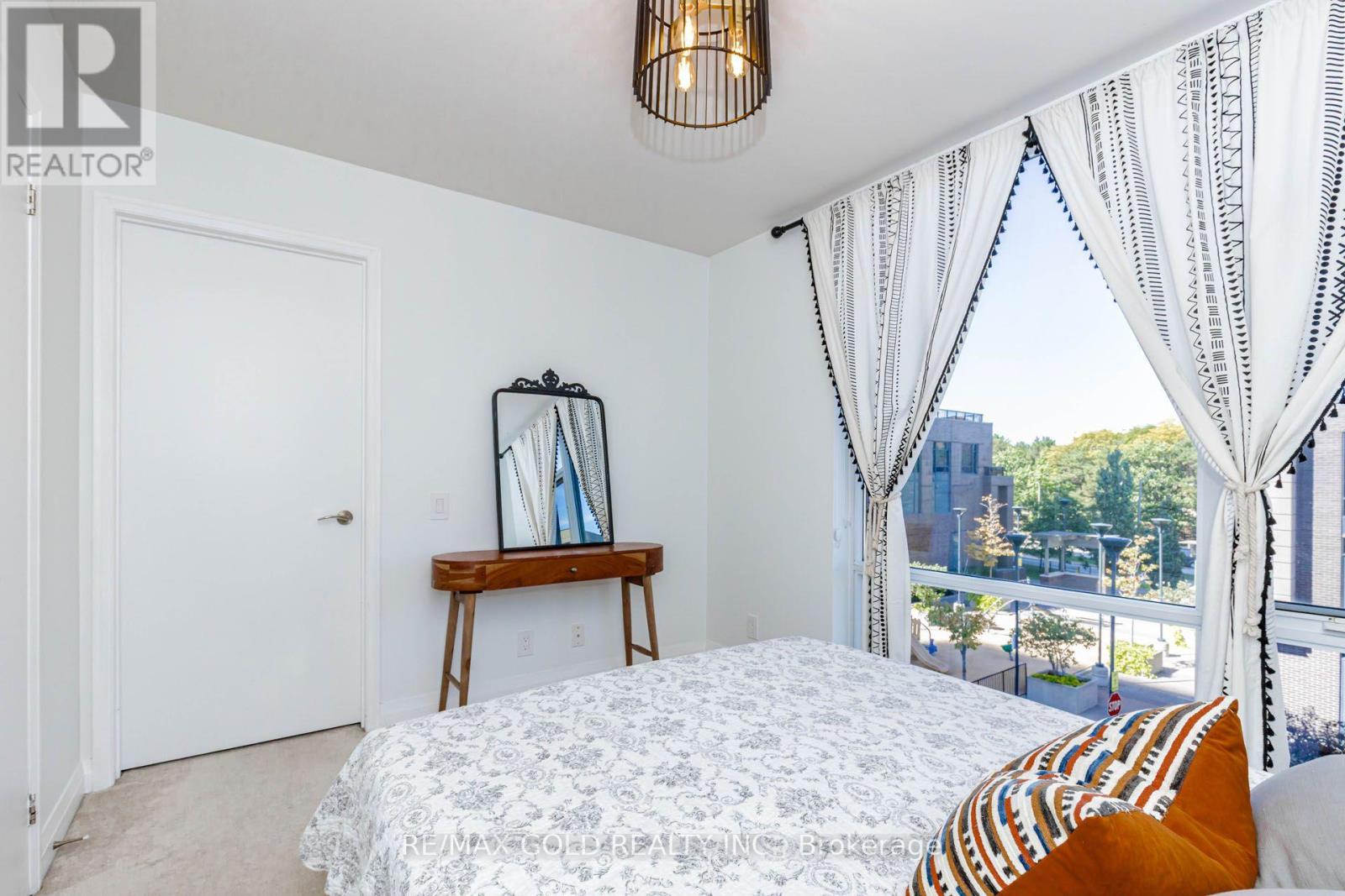 45 - 23 Valhalla Inn Road, Toronto, Ontario  M9B 0B3 - Photo 31 - W13829208