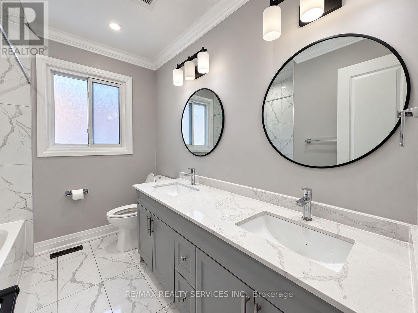 52 Centre Street N, Brampton, Ontario  L6V 1T2 - Photo 16 - W13829246