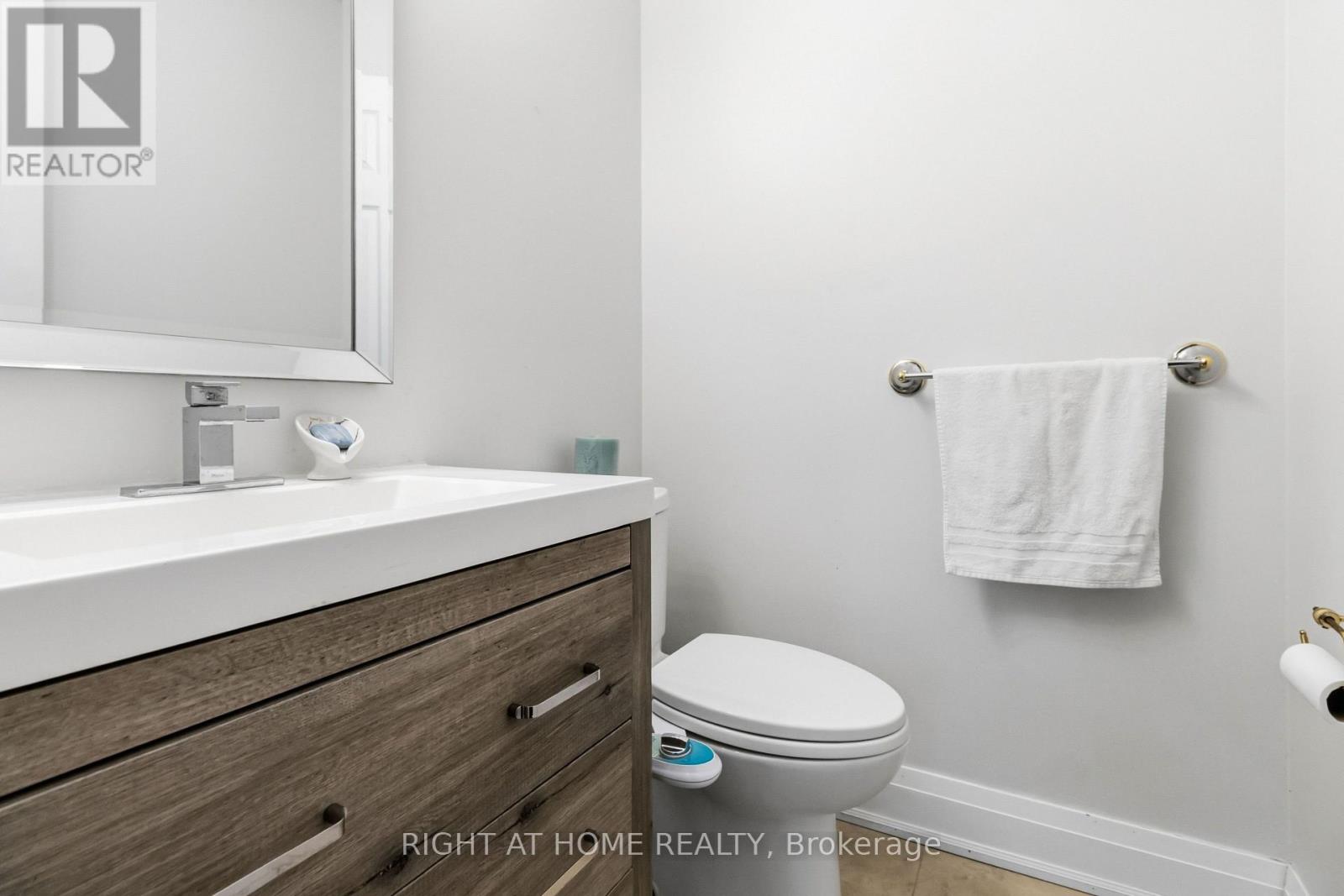 2128 Eighth Line, Oakville, Ontario  L6H 4W4 - Photo 18 - W13829340