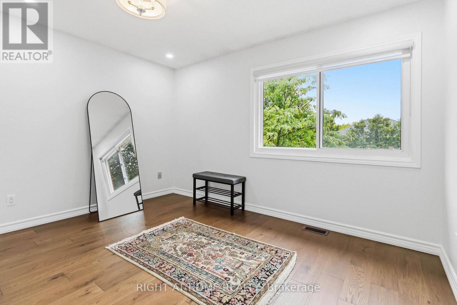 2128 Eighth Line, Oakville, Ontario  L6H 4W4 - Photo 19 - W13829340