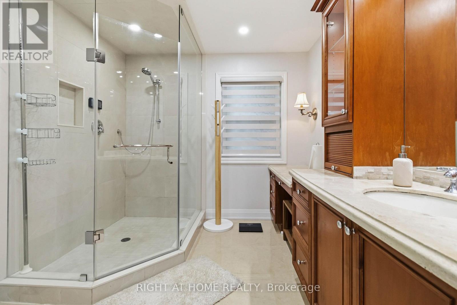 2128 Eighth Line, Oakville, Ontario  L6H 4W4 - Photo 30 - W13829340