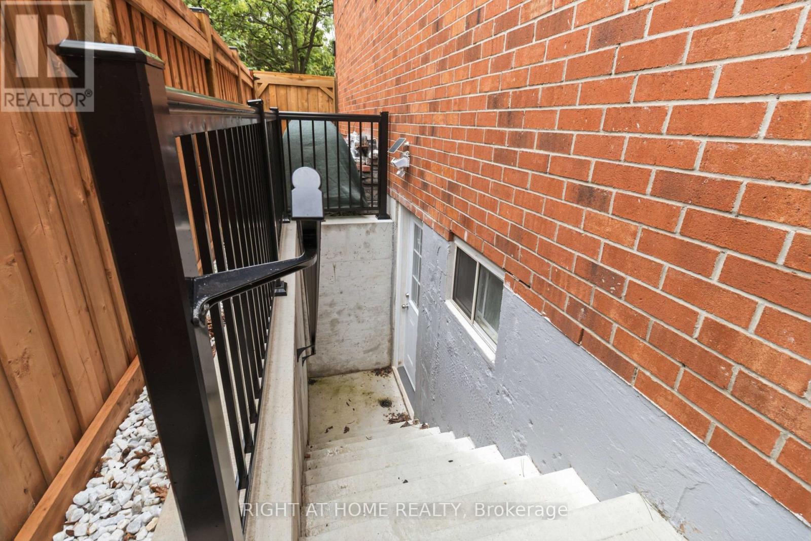 2128 Eighth Line, Oakville, Ontario  L6H 4W4 - Photo 44 - W13829340