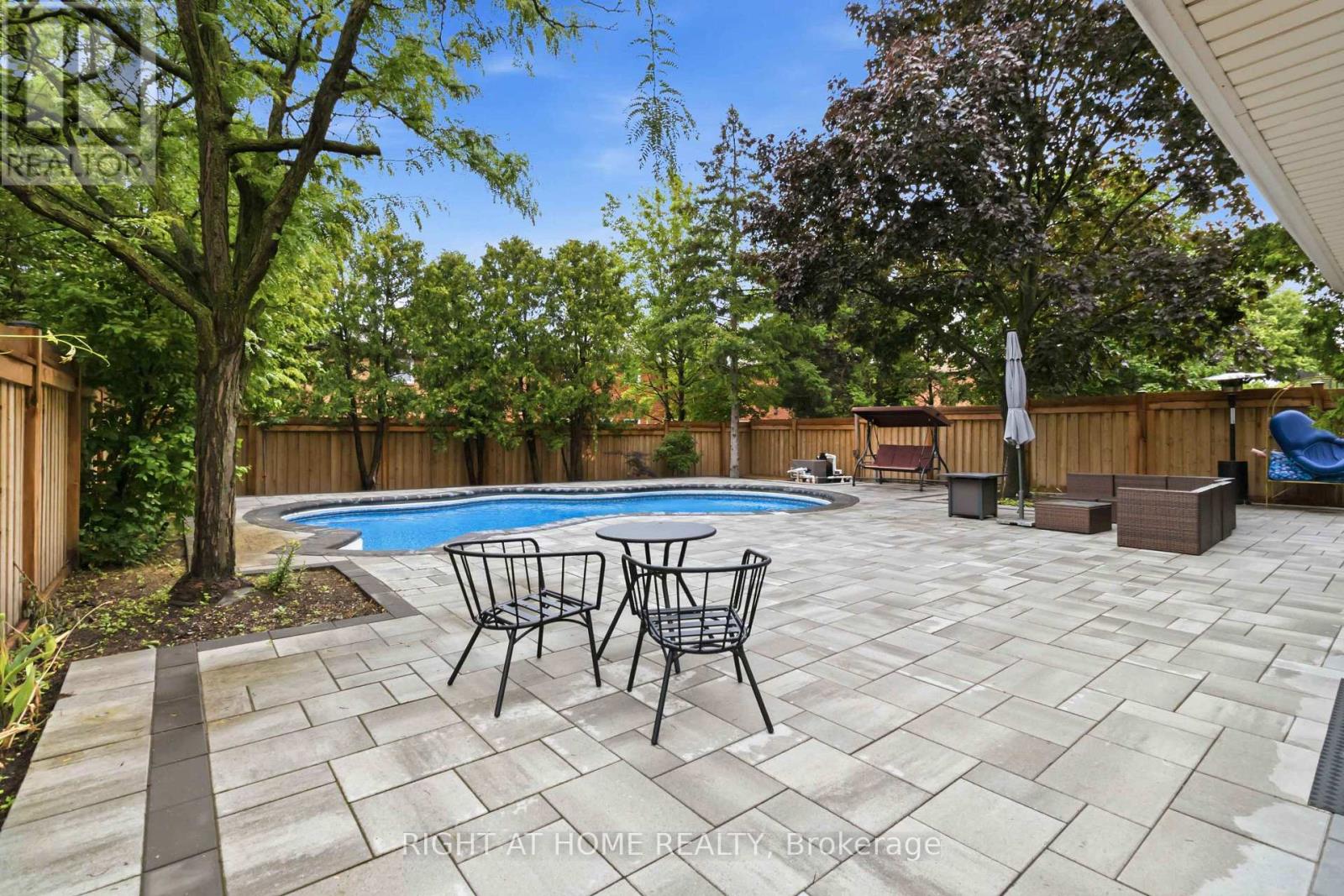2128 Eighth Line, Oakville, Ontario  L6H 4W4 - Photo 45 - W13829340