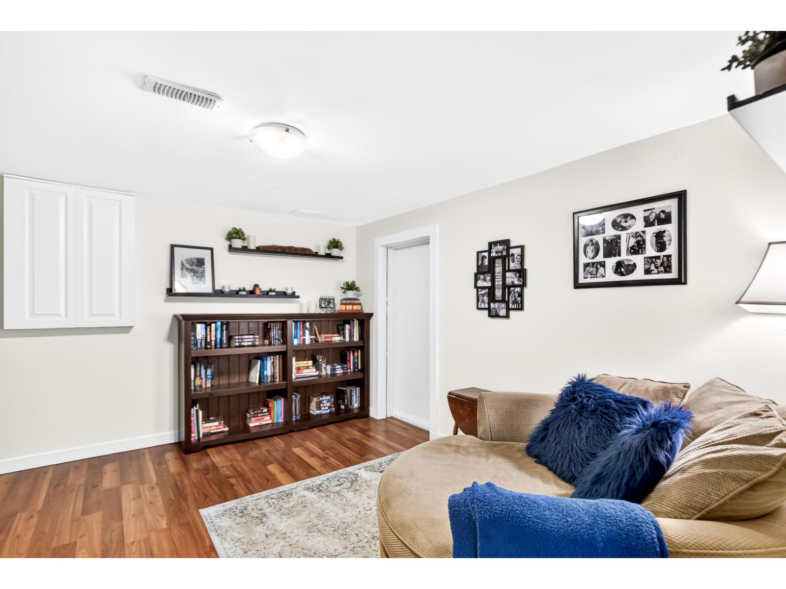 8134 Cedar Street, Mission, British Columbia  V2V 3N3 - Photo 19 - R3169615