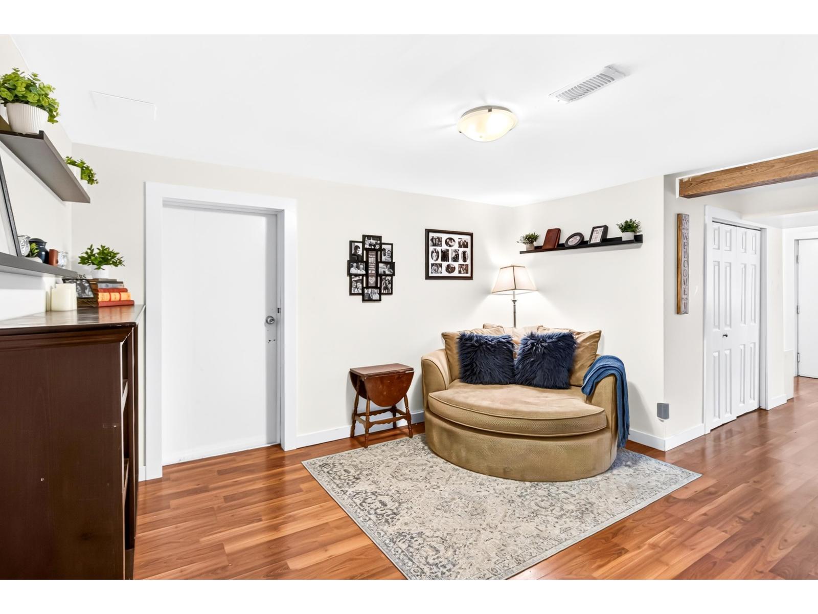 8134 Cedar Street, Mission, British Columbia  V2V 3N3 - Photo 17 - R3169615