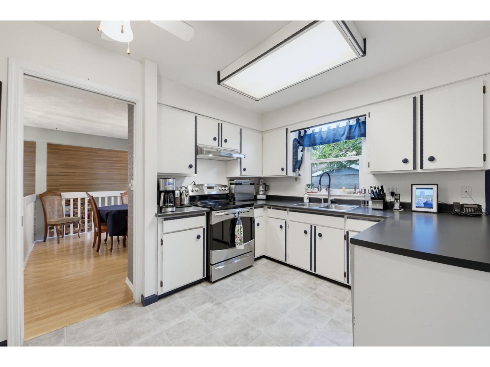 15279 21a Avenue, Surrey, British Columbia  V4A 5X8 - Photo 15 - R3166679