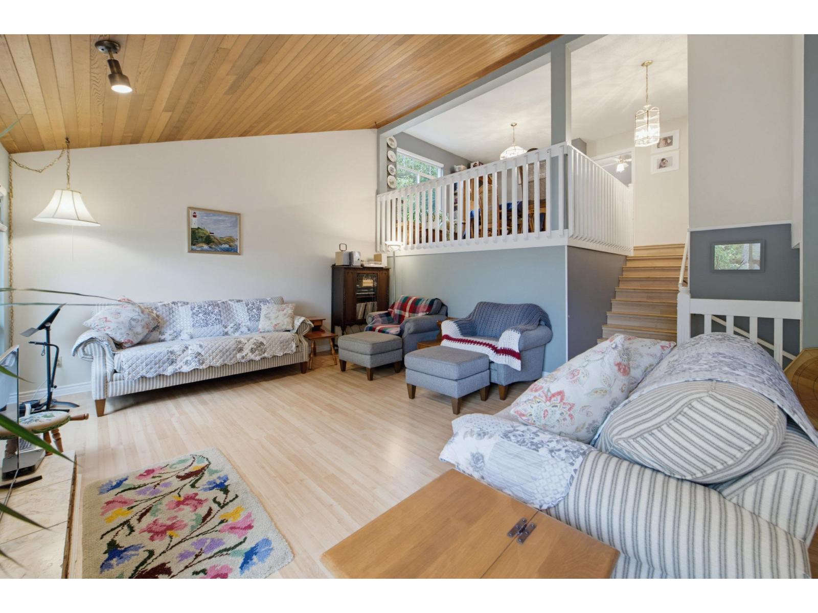 15279 21a Avenue, Surrey, British Columbia  V4A 5X8 - Photo 6 - R3166679