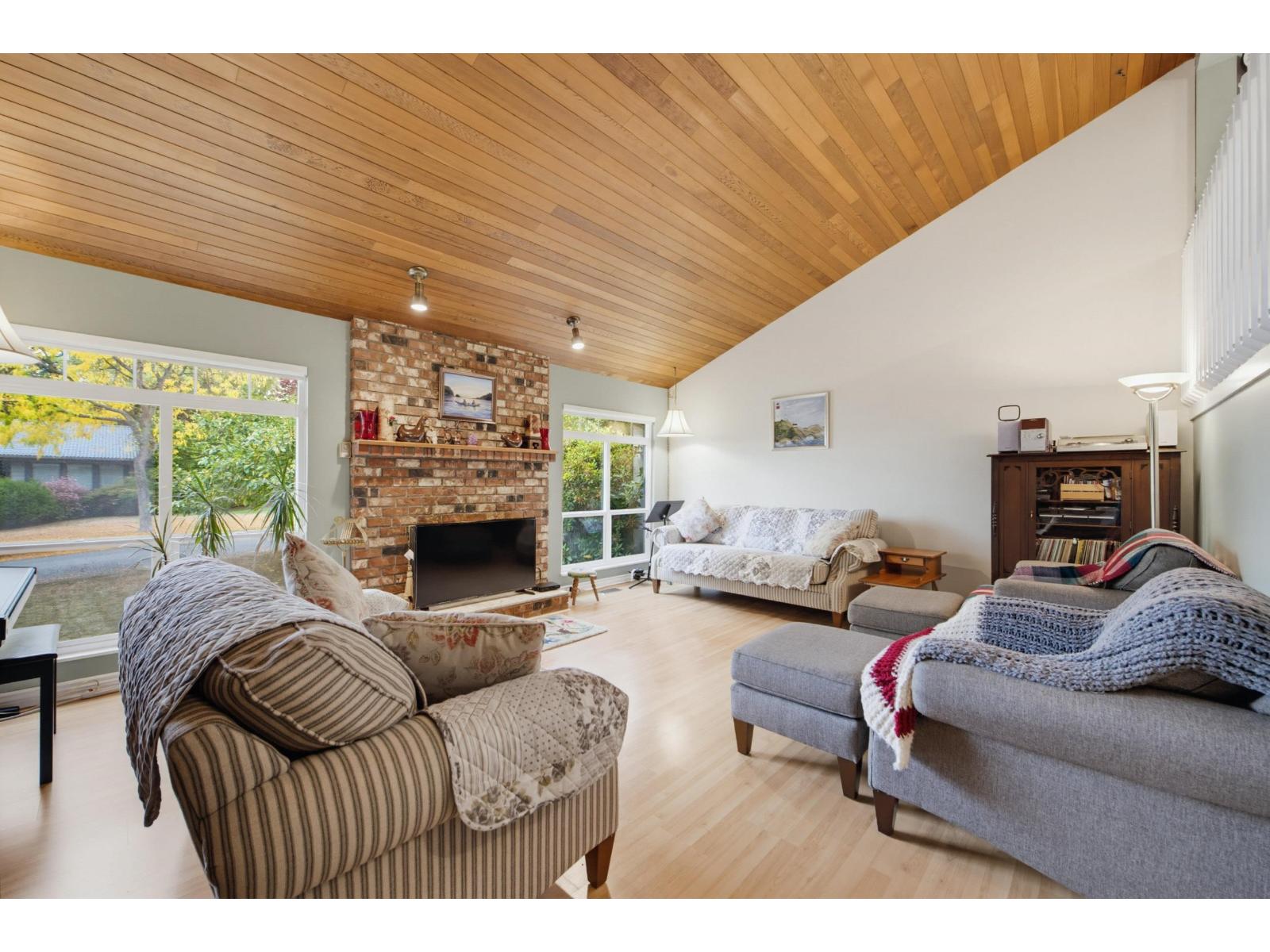 15279 21a Avenue, Surrey, British Columbia  V4A 5X8 - Photo 5 - R3166679