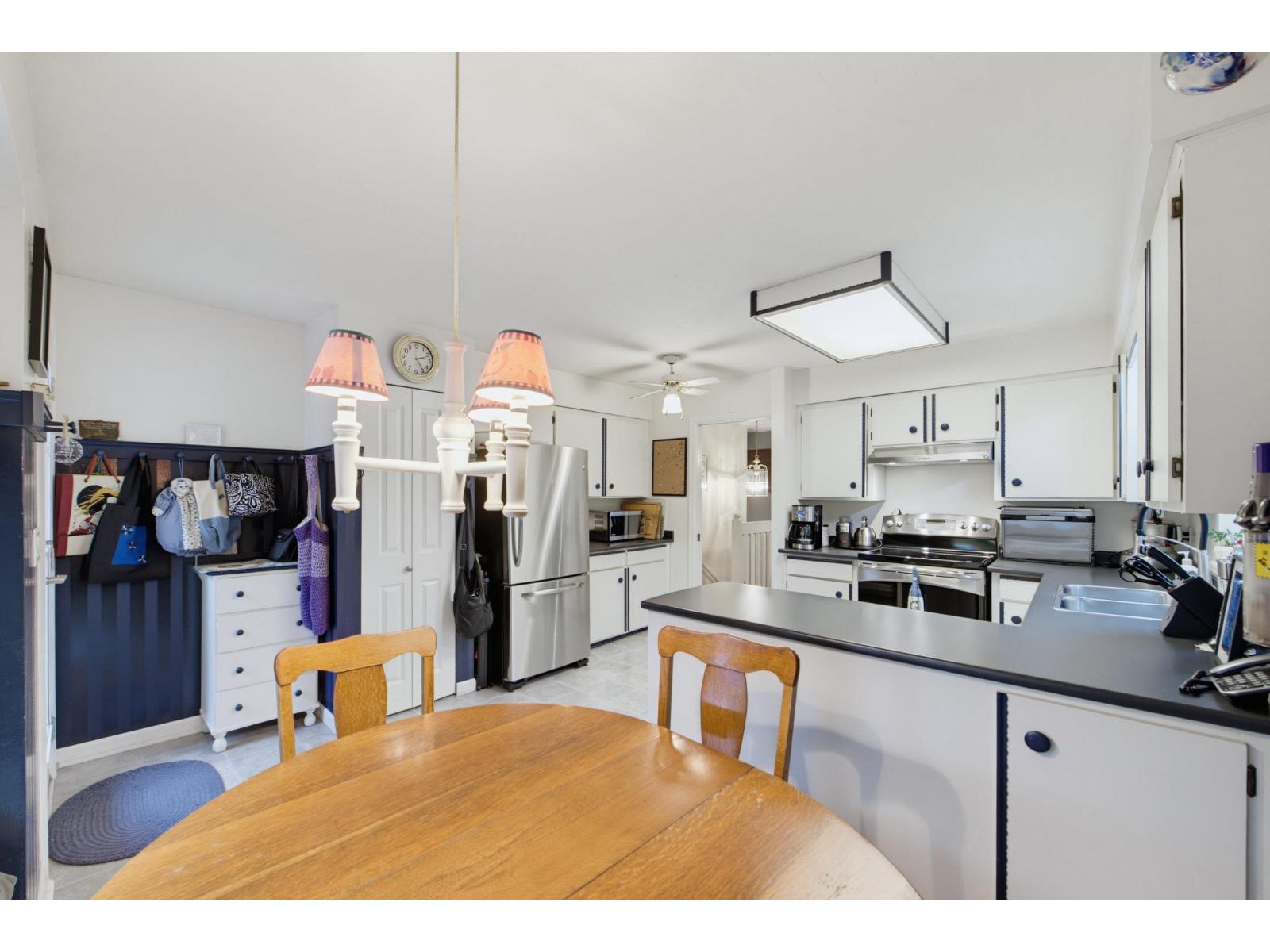 15279 21a Avenue, Surrey, British Columbia  V4A 5X8 - Photo 18 - R3166679