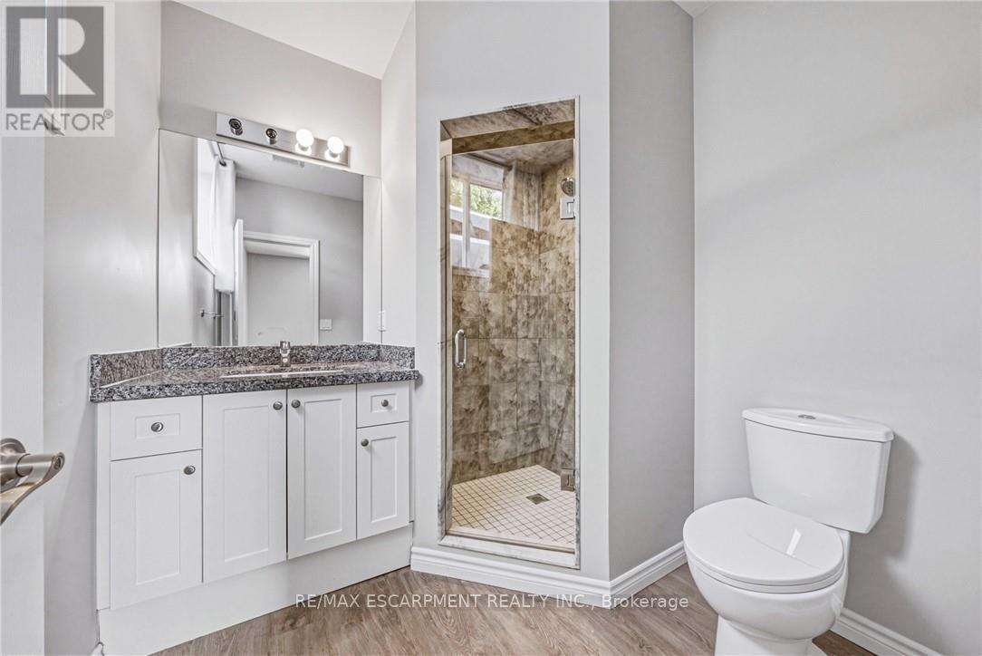 602 Cochrane Road, Hamilton, Ontario  L8K 3H6 - Photo 39 - X13829050