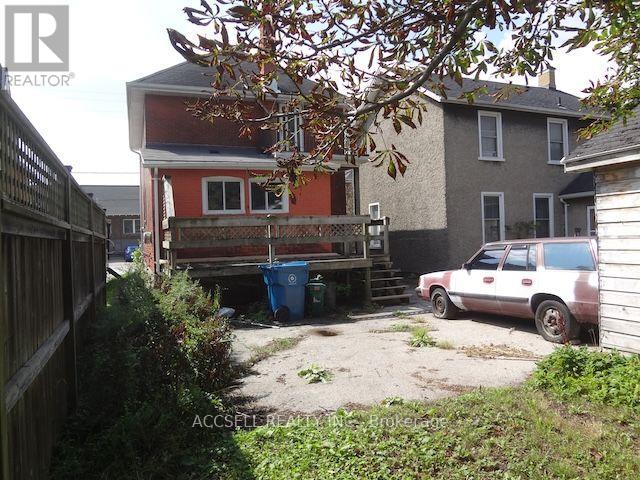 108 Shakespeare Street, Stratford, Ontario  N5A 3W4 - Photo 3 - X13829054