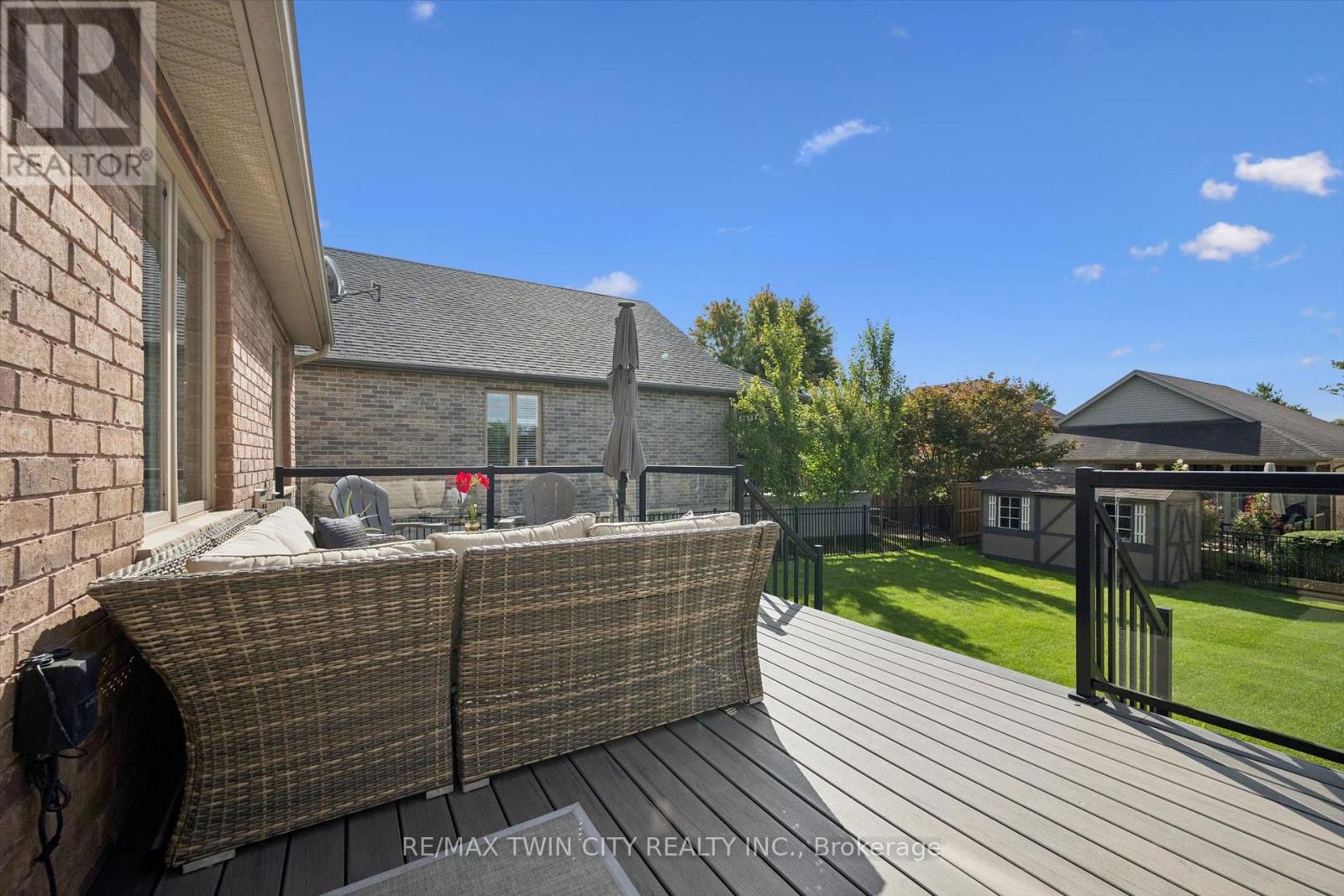 31 Zaduk Court, Woolwich, Ontario  N0B 1N0 - Photo 39 - X13829058