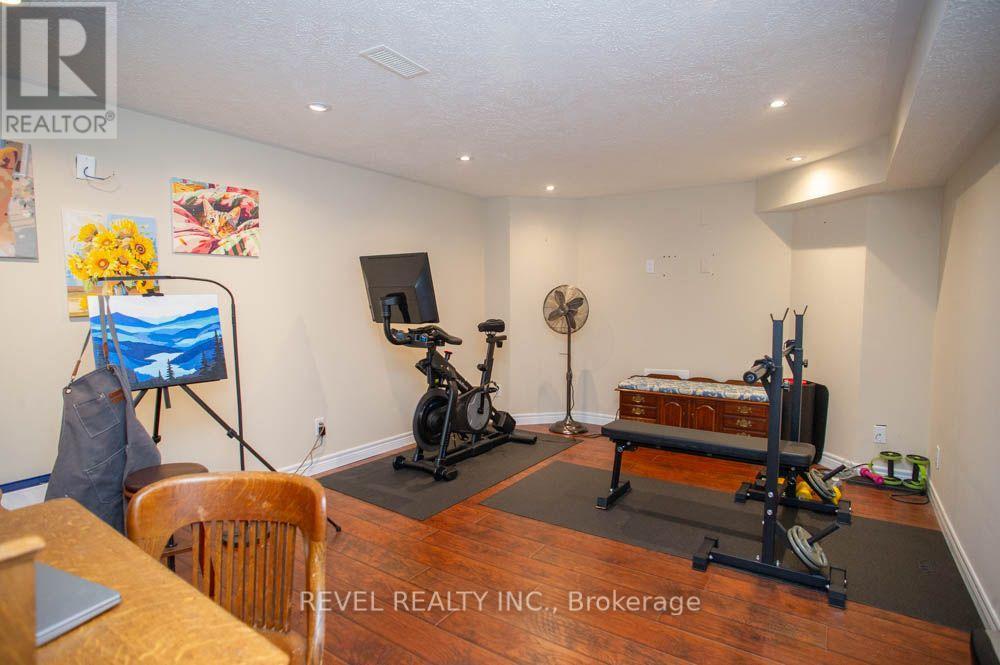 15 Farrugie Street, Brant, Ontario  N3L 0A8 - Photo 25 - X13829076