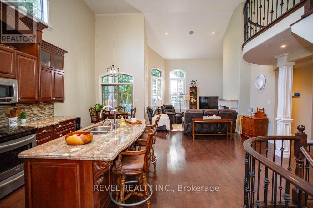 15 Farrugie Street, Brant, Ontario  N3L 0A8 - Photo 6 - X13829076