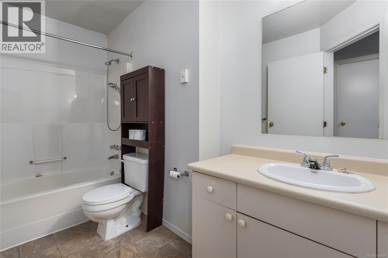 22 1520 Piercy Ave, Courtenay, British Columbia  V9N 3E9 - Photo 8 - 1050839