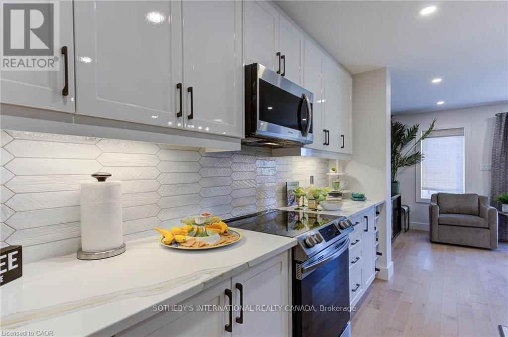 79q - 72 Bur Oak Common, Cambridge, Ontario  N1S 0G3 - Photo 18 - X13829116