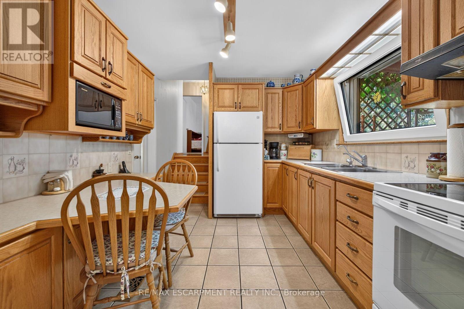 994 Barton Street, Hamilton, Ontario  L8E 5H3 - Photo 14 - X13829138