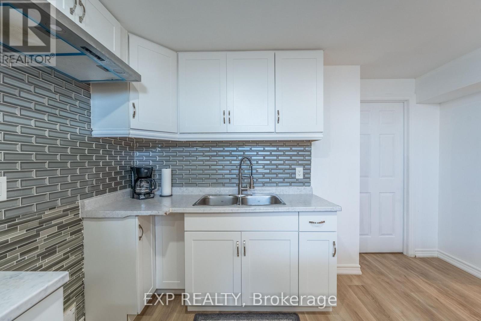 37 Helen Drive E, Haldimand, Ontario  N0A 1H0 - Photo 30 - X13829142