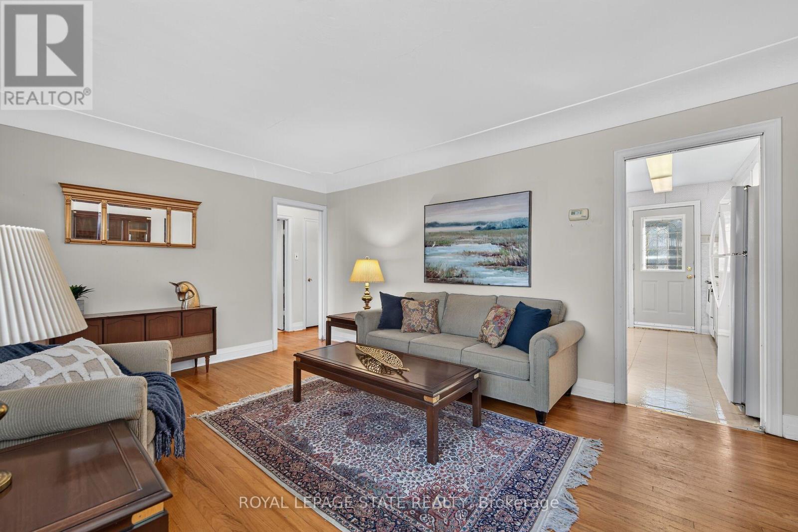 174 Montrose Avenue, Hamilton, Ontario  L8K 4Y9 - Photo 5 - X13829214