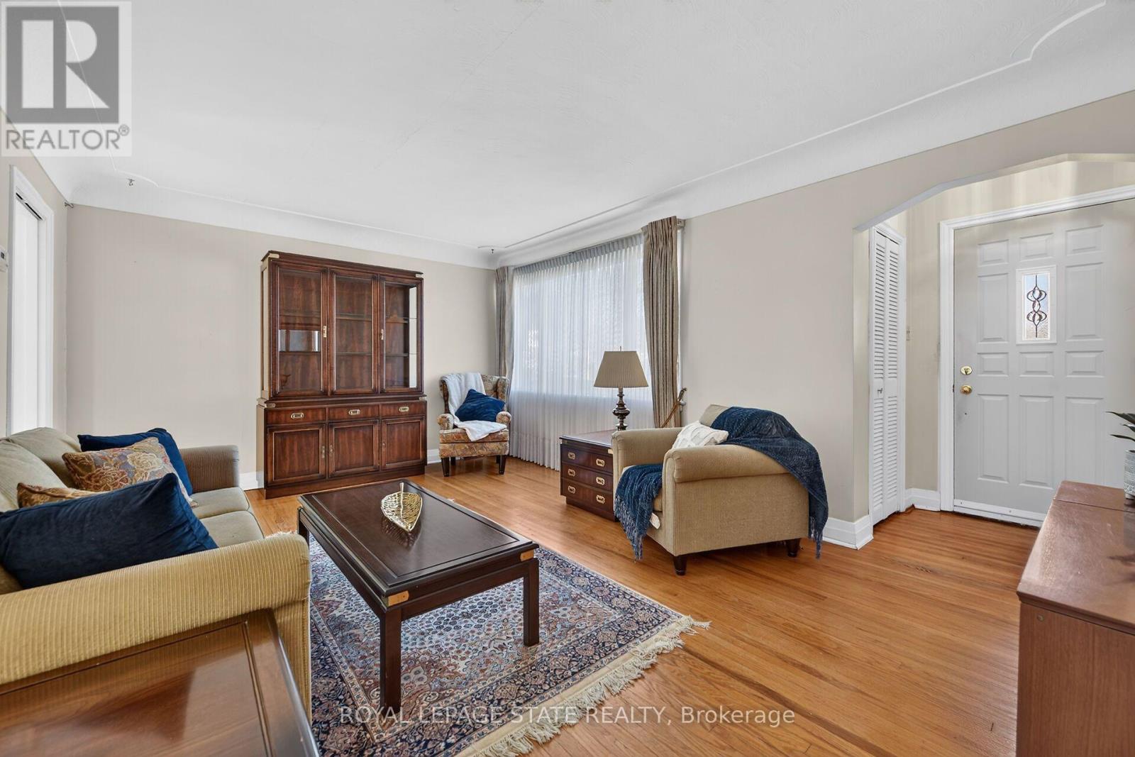 174 Montrose Avenue, Hamilton, Ontario  L8K 4Y9 - Photo 7 - X13829214